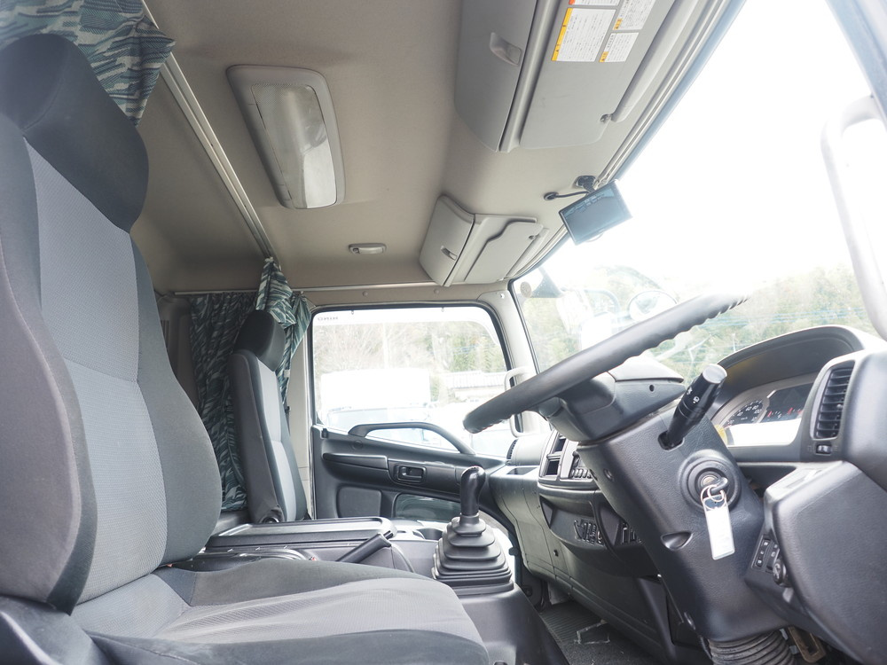 日野 レンジャープロ ウイング車 中増t QKG-FE7JPAG 年式 H27[写真25]